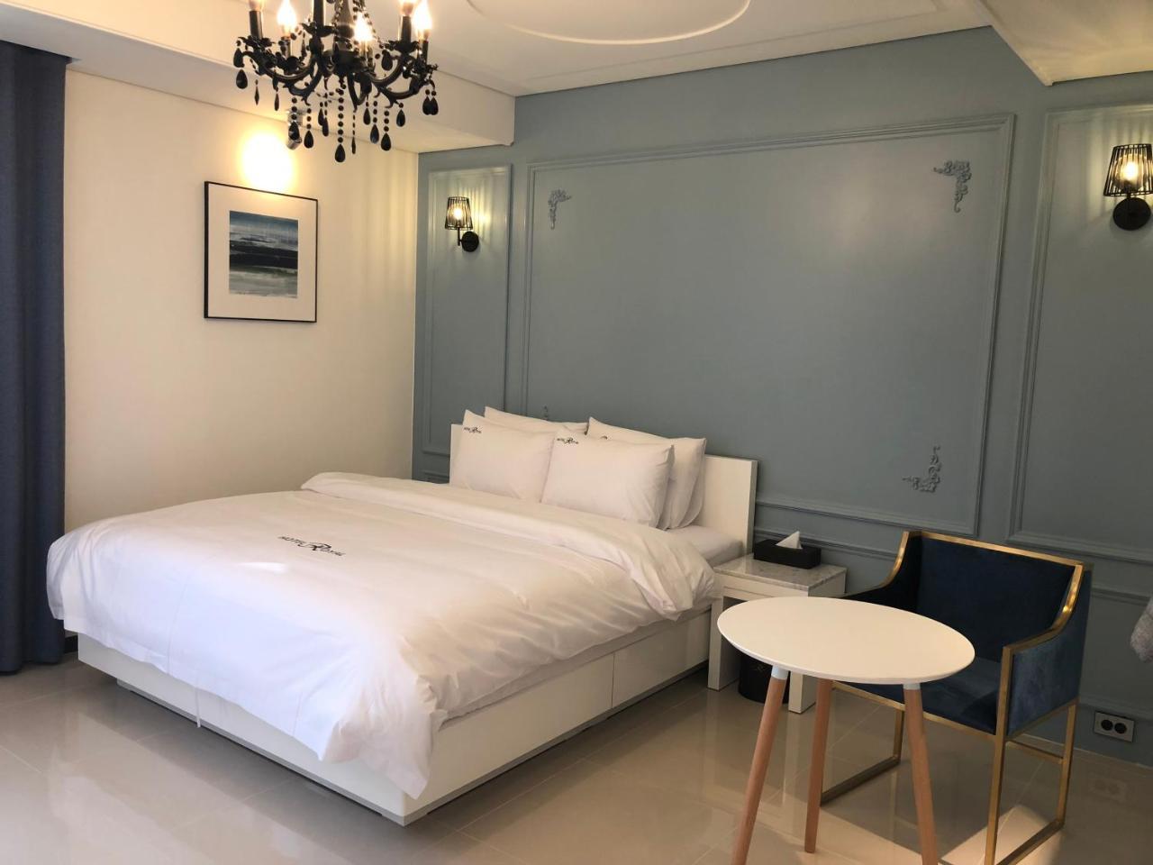 Royal Hotel 井邑 外观 照片